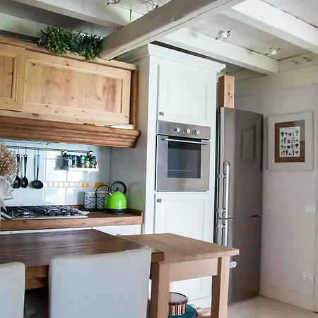 Charming Rustic House Casa de Férias *