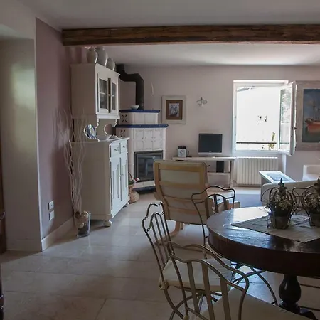 Charming Rustic House Сasa de vacaciones *